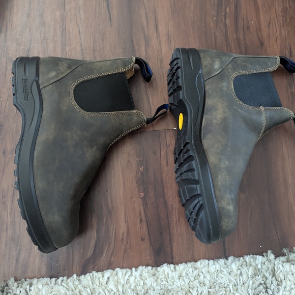 Blundstone Olive Green Chelsea Winter Boots - Picture 7 of 15